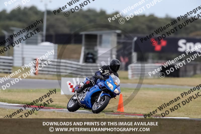 enduro digital images;event digital images;eventdigitalimages;no limits trackdays;peter wileman photography;racing digital images;snetterton;snetterton no limits trackday;snetterton photographs;snetterton trackday photographs;trackday digital images;trackday photos